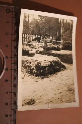 interessantes altes Foto - Soldatengrab eines Jägers in Lappland / Finnland
