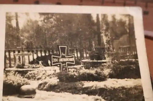 interessantes altes Foto - Soldatengrab eines Jägers in Lappland / Finnland