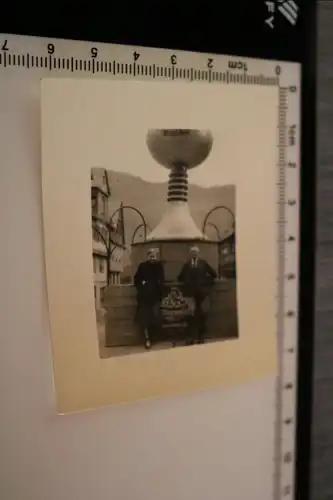 tolles altes Foto  Oberwesel Weinmarkt - großer Weinrömer - 30-40er Jahre 