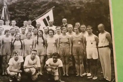 tolles altes Foto - Gruppenfoto Sportler Deutscher Turnerbund - hübsche Frauen