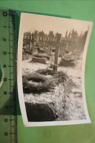 interessantes altes Foto - Ehrenfriedhof in Białystok  1944