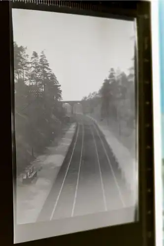 tolles altes Negativ - Eisenbahnschienen, Brücke, Bahnhof ?-  30-40er Jahre