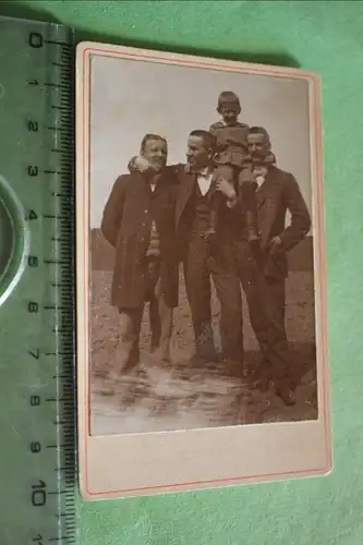 tolles altes Foto auf Pappe - Pfingsten 1898 Landow  - Personen