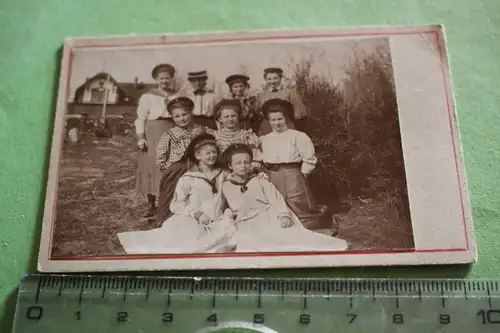 tolles altes Foto auf Pappe - Gruppe Mädchen - Ostern 1907 - Ort ???