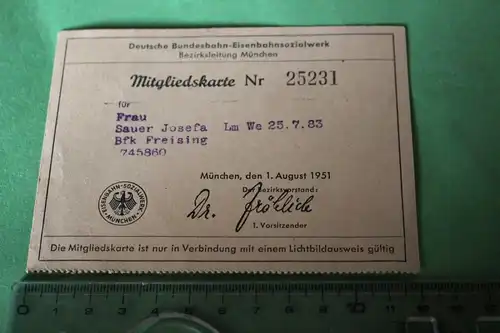 tolle alte Mitgliedskarte - Bundesbahn-Eisenbahnsozialwerk München 1951