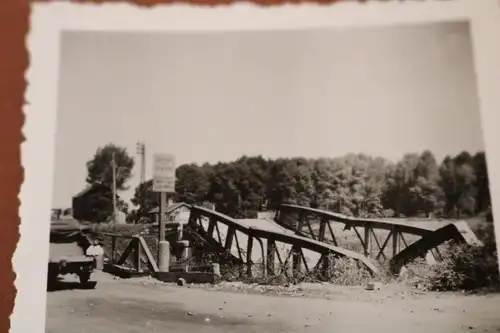 tolles altes Foto - Behelfsbrücke Schild erbaut 2. Komp. Dortmunder Brücken Bau