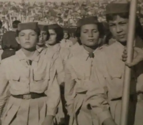 tolles altes Foto - hübsche Frauen - Teilnehmerinnen ? Olympia ?? 20-50er Jahre?