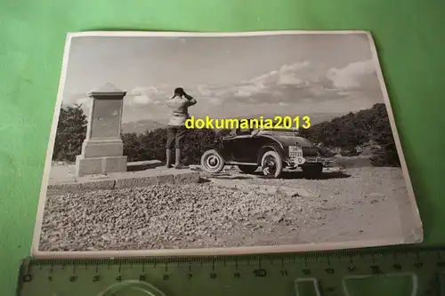 tolles altes Foto Mann und Oldtimer - Fotograf Max Löhrich bekannt 
