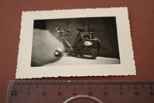 tolles altes Foto - Fahrrad mit Hilfsmotor - Victoria Vicky 1  1952