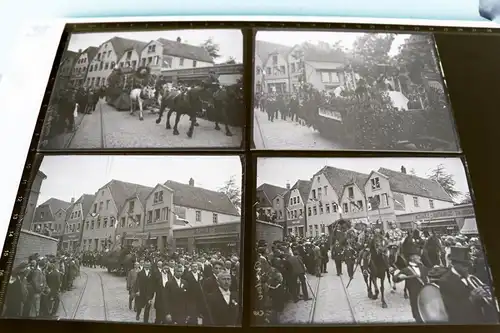 vier tolle alte Glasnegative - Festumzug im Ort ??? Geschäfte - H.F. Höing Druck