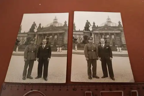 zwei tolle alte Fotos -  Portrait - Soldat mit Freund in Zivil