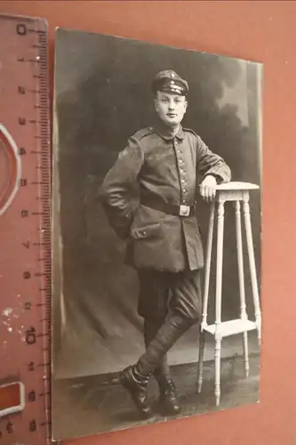 tolles altes Foto -  Portrait eines Soldaten aufg. in Tongres  Belgien 