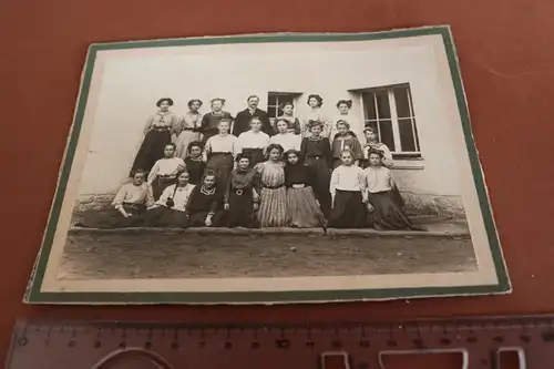 tolles altes Foto - Schulklasse Mädchenschule - 1910  auf Pappe