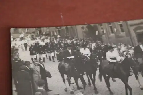 tolles altes Foto - Festumzug - Pferde und Reiter - Österreich ?  1910-20 ??