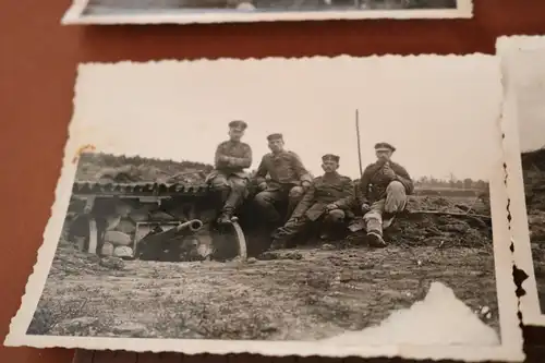 fünf tolle alte Fotos - Artillerie Soldaten - Stellung Geschütz