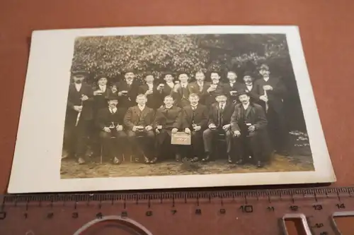 tolles altes Foto - Gruppe Männer Schild Landsturm 1914 ?