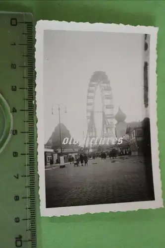 tolles altes Foto - Wien Prater - Riesenrad - Geschäft Varga - 30-40er Jahre 