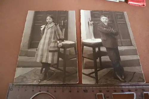 zwei alte Fotos -  Portait Junge und Mädchen -  Zwillinge ?  20-30er Jahre