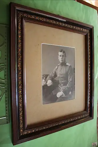 toller alter großer Rahmen mit Foto eines Soldaten 75. Inf. Regt. 