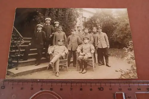 tolles altes Gruppenfoto  Generaloberarzt Adrian und Sanitäter und Soldaten