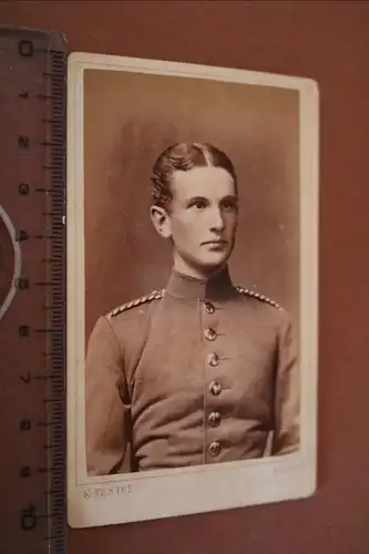 tolles altes CDV-Foto -  Portrait eines Soldaten Erfurt