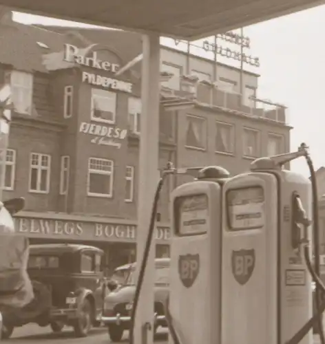 zwei tolle alte Negative - Dänemark - BP - Tankstelle -  50-60er Jahre ?