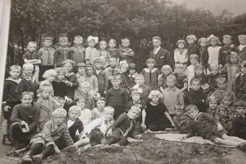 tolles altes Klassenfoto auf Pappe - Mädchen und Jungen 1910-20 ? Düren