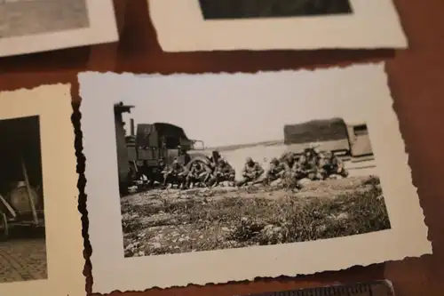 zehn tolle alte Fotos Soldaten,  Stadt, LKW usw.