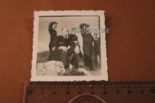 tolles altes Foto - Matrosen und Kapitän z. See Name ??? 