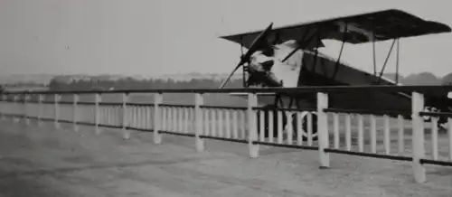 zwei tolle alte Fotos - Flughafen Berlin Tempelhof 1935