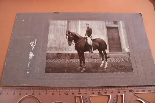 tolles altes Kabinettfoto - österr. Soldat mit seinem Pferd - Kavallerie - Graz 