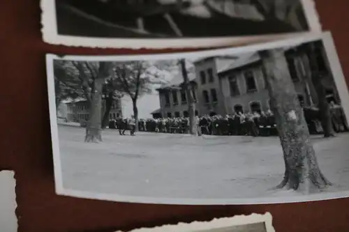 12 tolle alte Fotos eines Soldaten aus Itzehoe ?