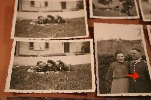 acht tolle alte Fotos - Soldat mit seiner Freundin / Frau