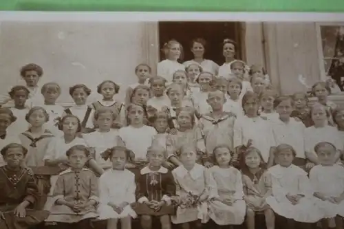 tolles altes Foto - Schulklasse ?? Mädchenschule ?? 1910-20 ???