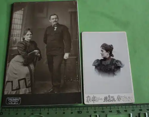 zwei tolle alte Fotos Soldat mit Orden mit Frau  - handcoloriert Tannwald 