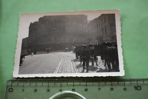 tolles altes Foto - Gebirgsjäger 1. G.D.  auf Vormarsch in Südfrankreich