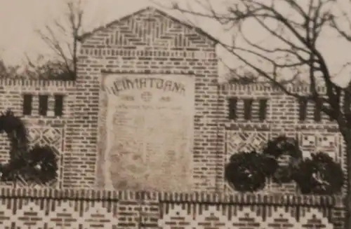 tolles altes Foto - Ehrendenkmal  Gefallene 1. Weltkrieg - Ort ??  20-30er Jahr