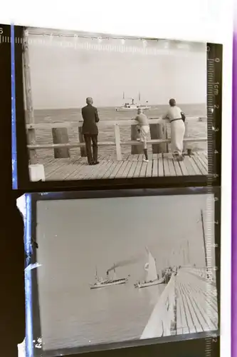 zwei tolle alte Negative - Seebäderschiff Kronprinz -  Ostpreussen - 20-30er Jah