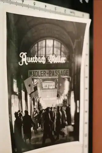 tolles altes Foto -  Auerbach Keller  Mädler-Passage  50-60er Jahre ??? Leipzig