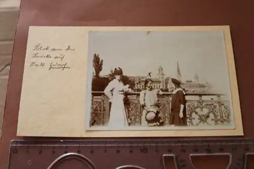 tolles altes Foto Mutter mit Töchter auf Brücke - Blick auf Zürich - 1900-1910 ?