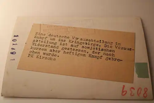 tolles altes Pressefoto - Vorausabteilung im Krimgebirge 