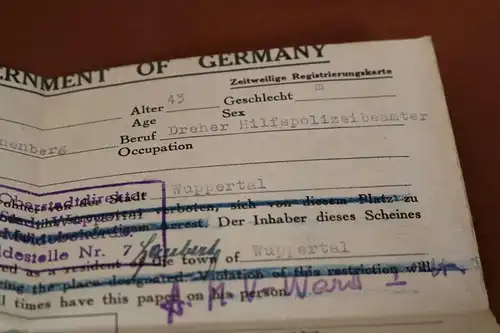 interessanter alter Ausweiszettel für Wuppertal  Mai 1945