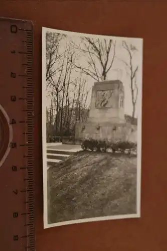 altes Foto - Ehrenmal Gefallener des. Inf. Regt. Graf Tauentzien v. Wittenberg 