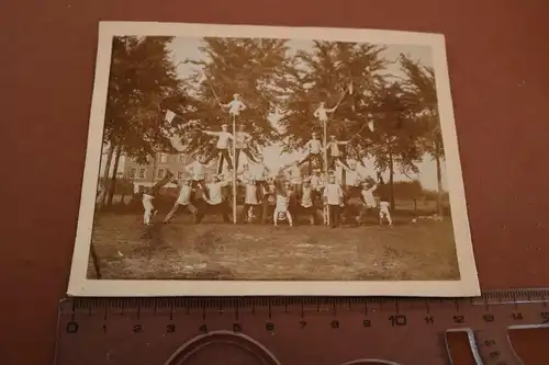 tolles altes Foto auf Pappe - Schüler ? Kadetten ?? Sport Pyramide - Gütersloh