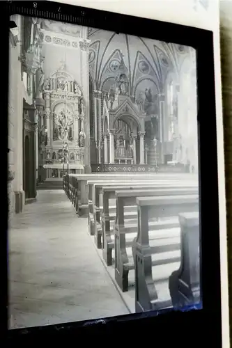 tolles altes Glasnegativ - Kirchenaltar - Deckenmalerei - Ort ??? 1910-20 ??