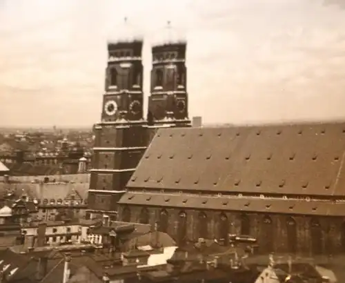 tolles altes Foto - Frauenkirche - München -  30-50er Jahre ?