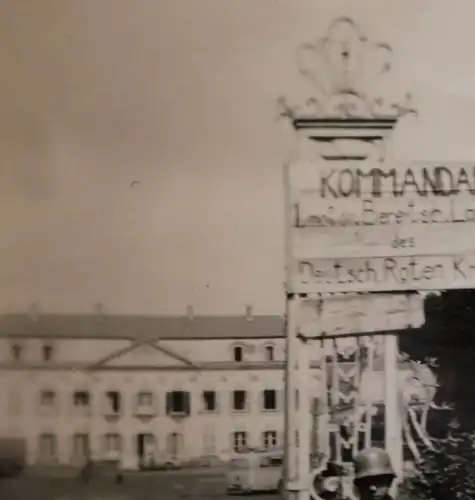 tolles altes Foto Kommandantur Lazarett Deutsches Rotes Kreuz  bei Zamun Belgrad