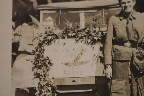 tolles altes Foto - Pilot Glückwünsche 100 Feindflüge - Schild 