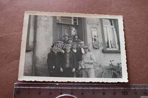 tolles altes Foto Männer Gebäude Coca Cola Werbung  Eckstein  - 30-40er Jahre 