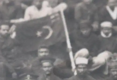 tolles altes Foto gefangene Inder  durch die SMS Möwe Kapitän mit EK II